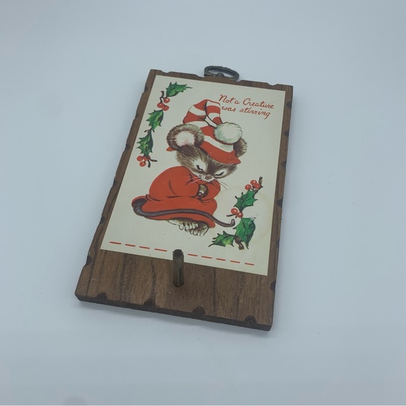 Vintage Not A Creature Was Stiring Christmas Mouse Key Hanger Wall Hanging - Picture 1 of 5